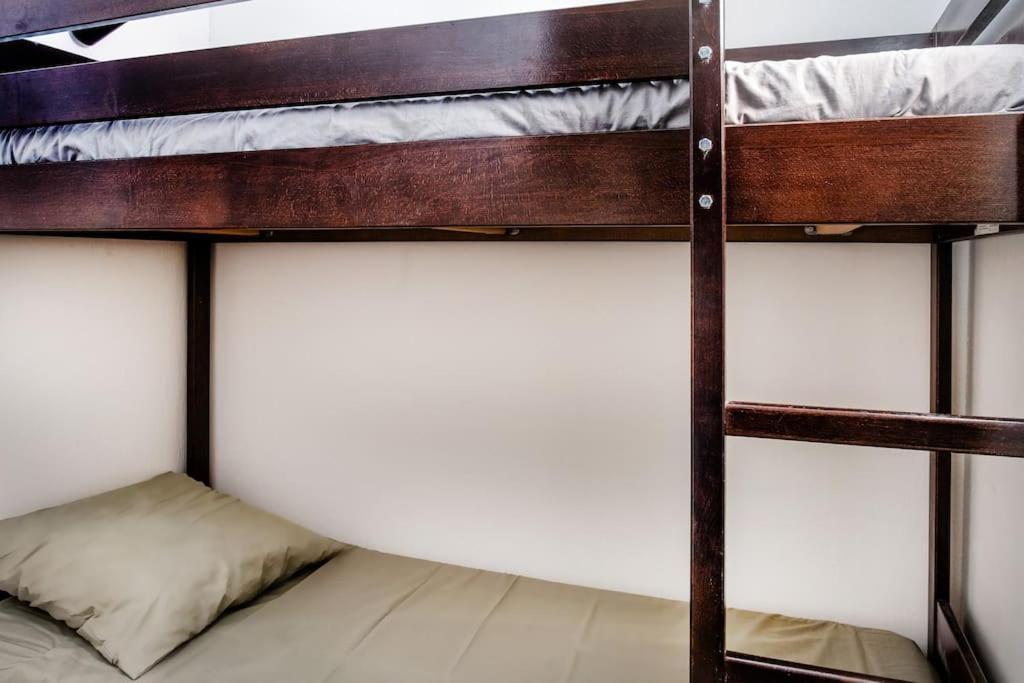 Lourde Center Apartment 3 Bed With Parking ルルド エクステリア 写真
